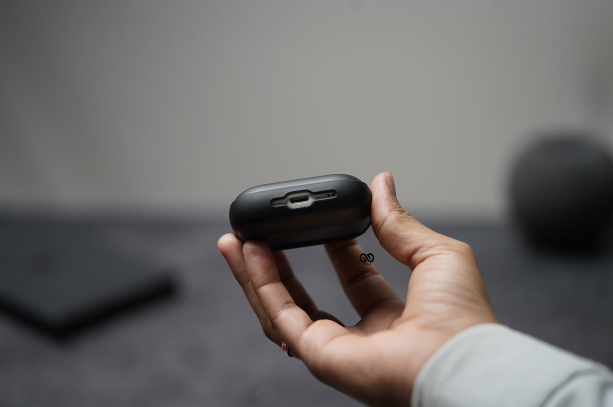 Slim Matte Case For AirPods Pro (3rd Generation) 3 Slim Matte Case For AirPods Pro (3rd Generation) - Image 3