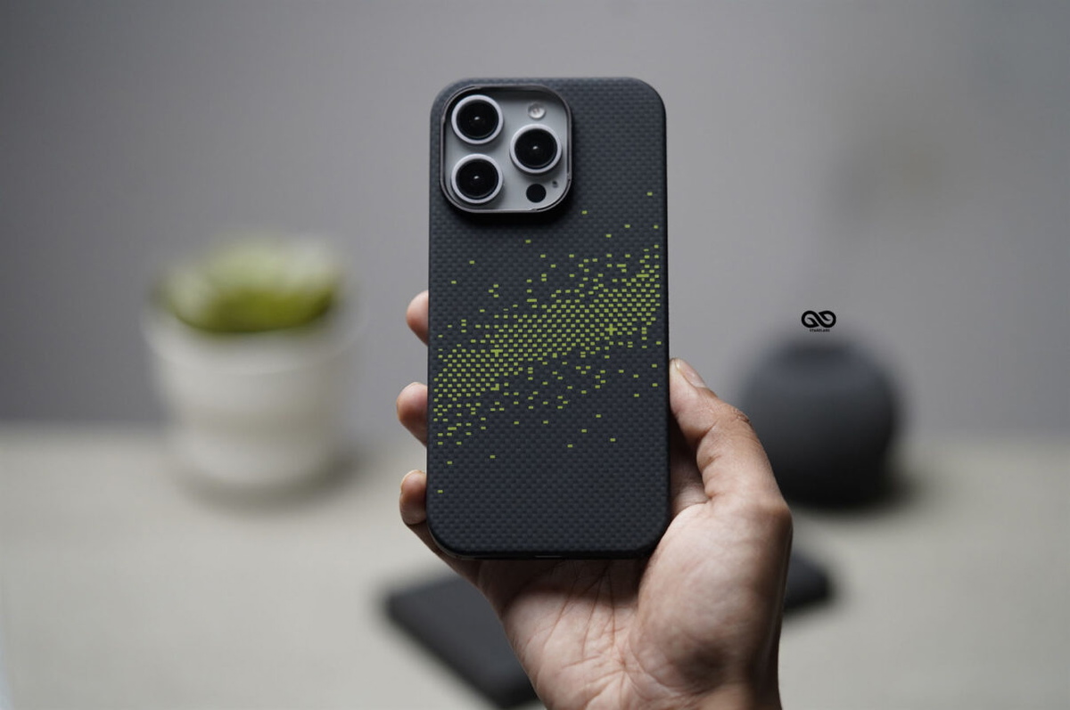 Magsafe Digital Neon Real Aramid Carbon Fiber Case For iPhone 16 Pro/ 16 Pro Max