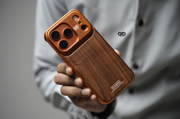 Personalized Wood Case With Titanium Frame For iPhone 17/17Pro/17ProMax