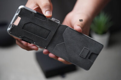 Hybrid Flip Texture Wallet with ID Window