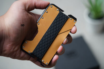 Minimalist Card Holder with Elastic Band - Image 16