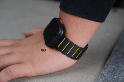 Ultraflex Titanium Link Strap with Magnetic Closure For Apple Watch 49 (Series Ultra/Ultra 2/Ultra 3) Classy Design