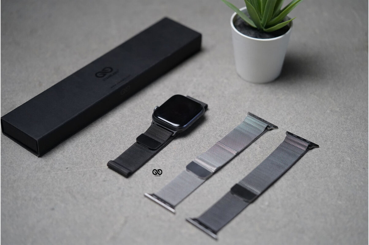 Premium Milanese Loop strap for Apple Watch 44MM 45MM 46MM Series 4 5 6 7 8 9 10 11 (SE 2 3 Gen)