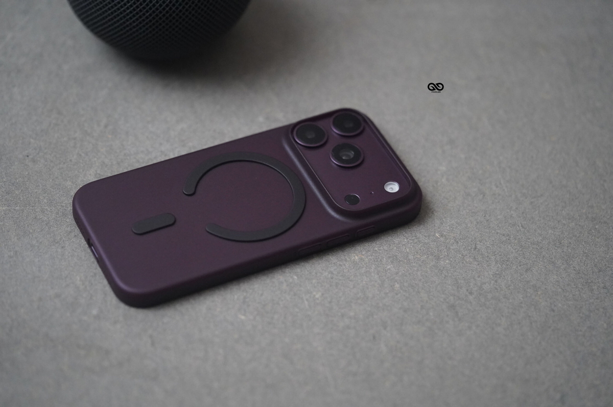 Burgundy Magsafe Ultra Thin Case For iPhone 18 Pro/18 Pro Max(Without Camera Cutout) 8 Burgundy Magsafe Ultra Thin Case For iPhone 18 Pro/18 Pro Max(Without Camera Cutout) - Image 8