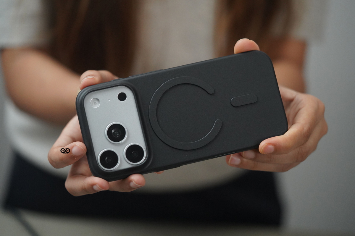 Dark Black Magsafe Ultra Thin Case For iPhone 18 Pro/18 Pro Max(Without Camera Cutout) 1 Dark Black Magsafe Ultra Thin Case For iPhone 18 Pro/18 Pro Max(Without Camera Cutout)