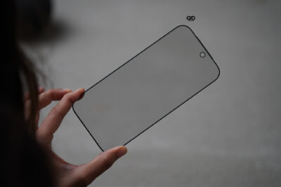 Dust Grill Tempered Glass for iPhone 18 Pro/18 Pro Max - Image 14