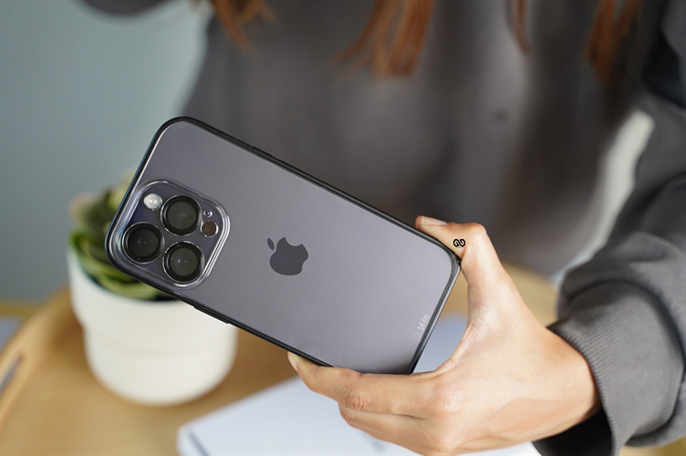 Bumper Case with Transparent Back and Camera Lens and Lock Feature 8 Bumper Case with Transparent Back and Camera Lens and Lock Feature - Image 8