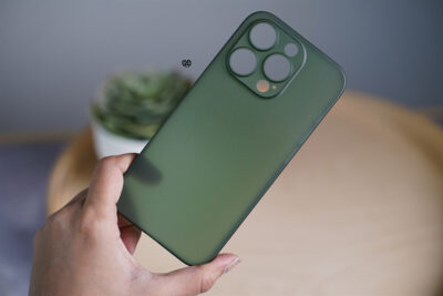 Green Ultra Thin Slim Case for iPhone 14 Pro