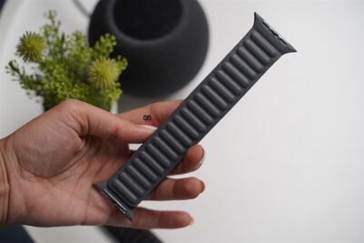 Latest Leather Magnetic Band For Apple Watch 49 (Series Ultra/Ultra 2/Ultra 3)