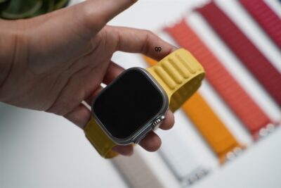 Latest Leather Magnetic Band For Apple Watch 49 (Series Ultra/Ultra 2/Ultra 3)