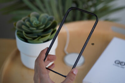 Magsafe Bumper Case with Transparent Back and Camera Lens and Lock Feature 40 Magsafe Bumper Case with Transparent Back and Camera Lens and Lock Feature