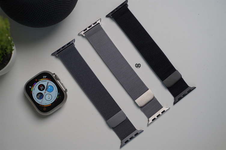 Milanese Magnetic Metal Loop For Apple Watch 49 MM (Series Ultra/Ultra 2/Ultra 3) 11 Milanese Magnetic Metal Loop For Apple Watch 49 MM (Series Ultra/Ultra 2/Ultra 3) - Image 11