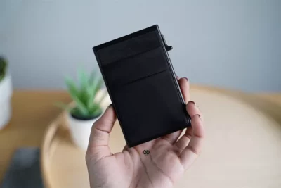 Minimalist Pop Up Credit Card Holder