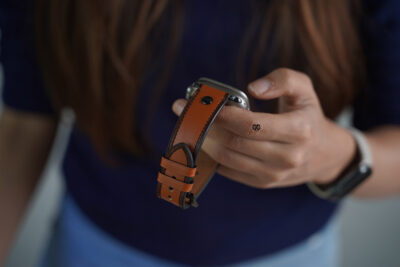 Tawny Tan Screw Design Leather Strap For Apple Watch 49 MM Series Ultra/Ultra 2/Ultra 3