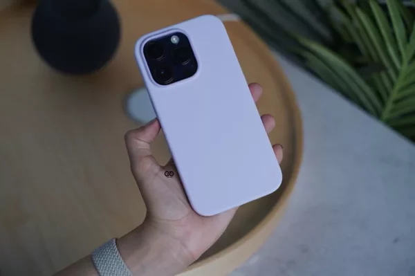 tecnomas.cl | Funda silicona con MagSafe para iPhone 14 Pro Max